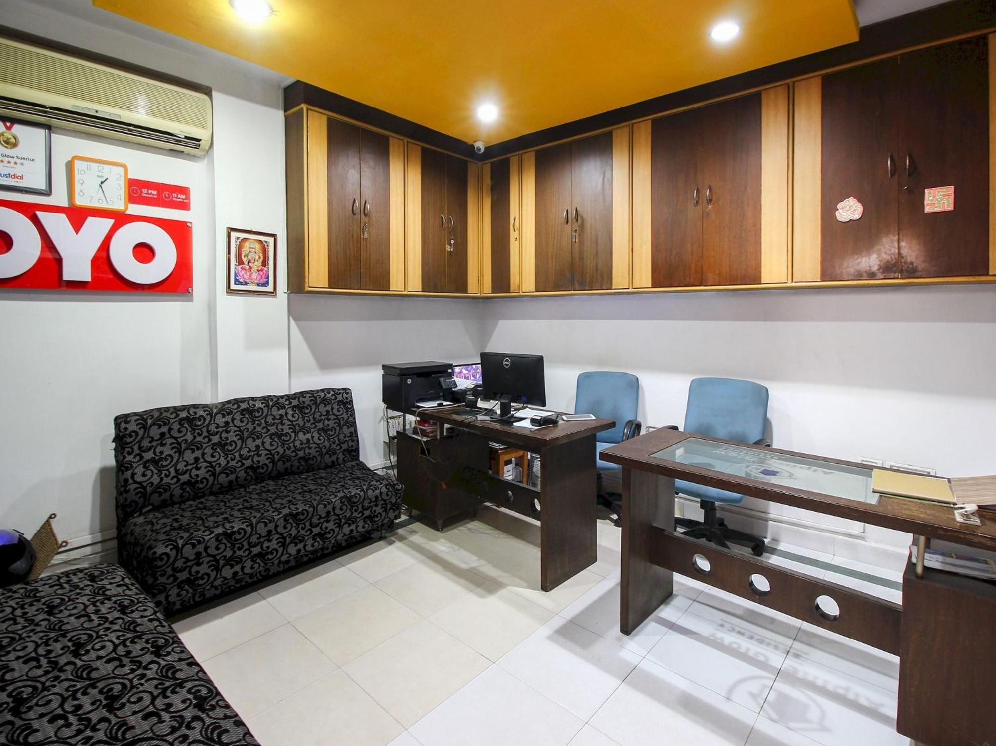 Super Collection O Begumpet Formerly Alpine Glow Sunrise ไฮเดอราบัด ภายนอก รูปภาพ