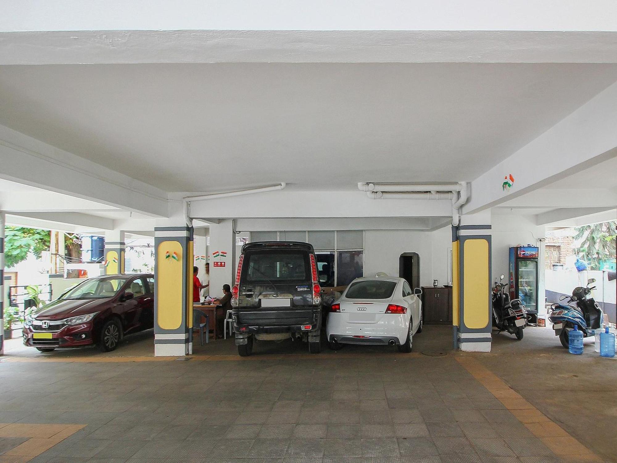Super Collection O Begumpet Formerly Alpine Glow Sunrise ไฮเดอราบัด ภายนอก รูปภาพ